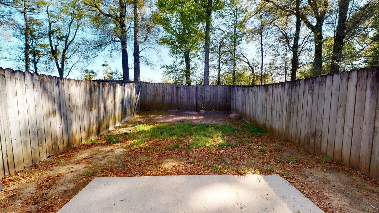 130 Woodmere Dr - Photo 6 of 33