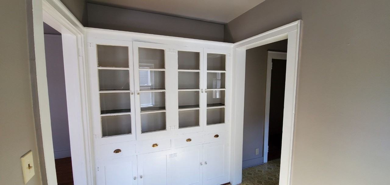 2506 Spring Garden St - Photo 5 of 10