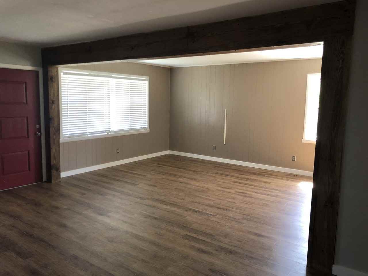 120 Miller St - Photo 2 of 31