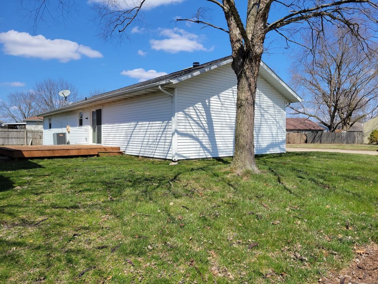 4505 Trevi Dr - Photo 3 of 16