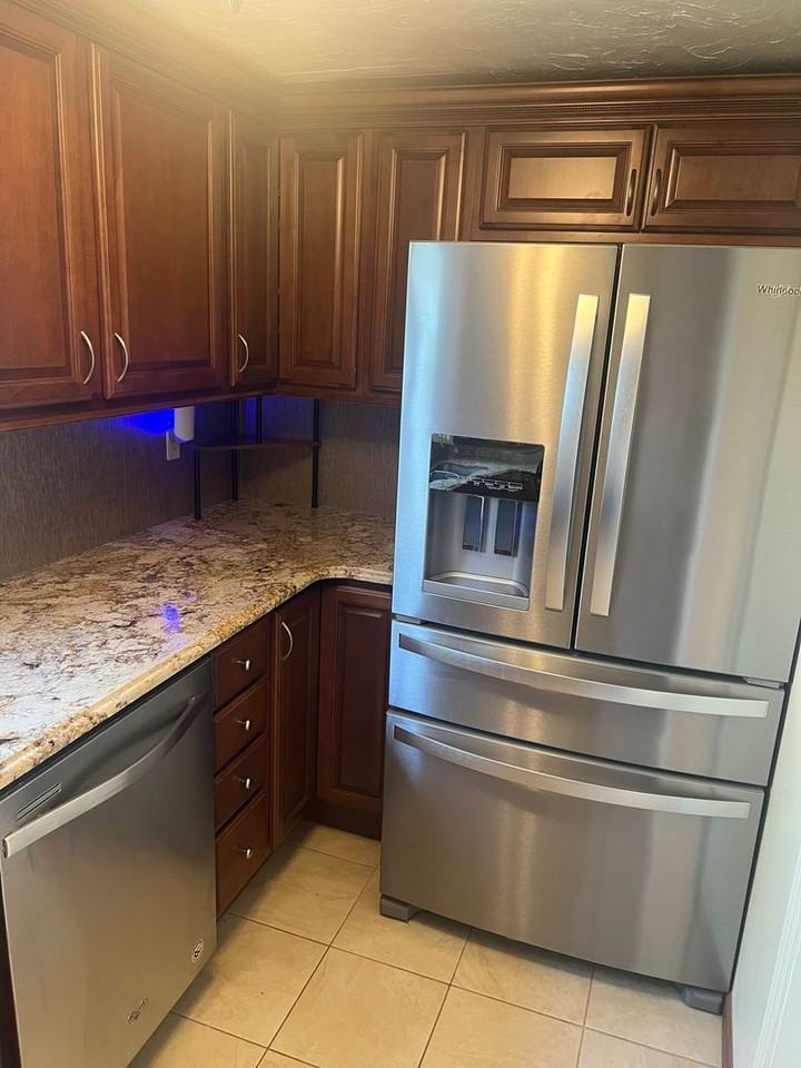 2561 S Taylor Rd - Photo 3 of 34