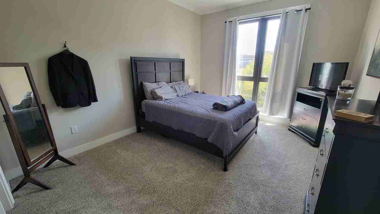 112 W Broad St - Photo 2 of 14