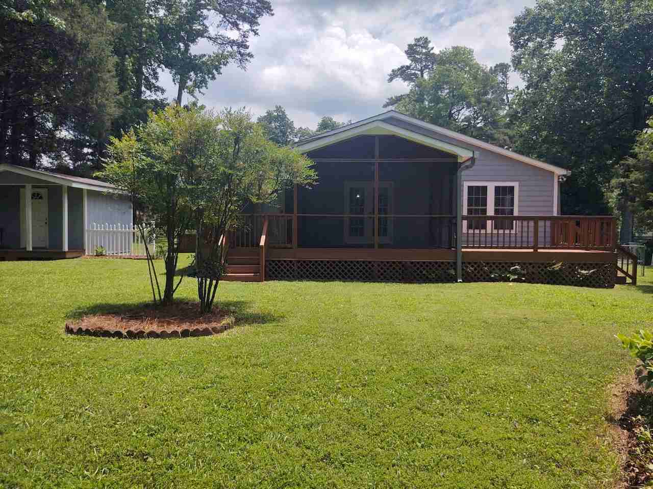 4936 Lochlain Dr - Photo 3 of 26