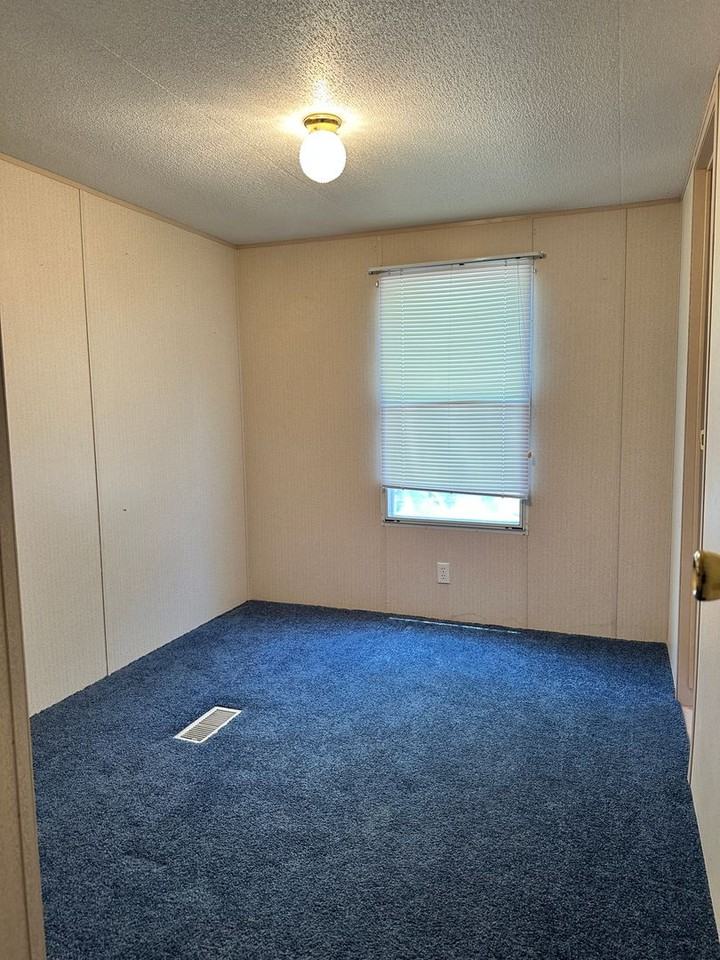 149 Vint Bonner Dr - Photo 7 of 9