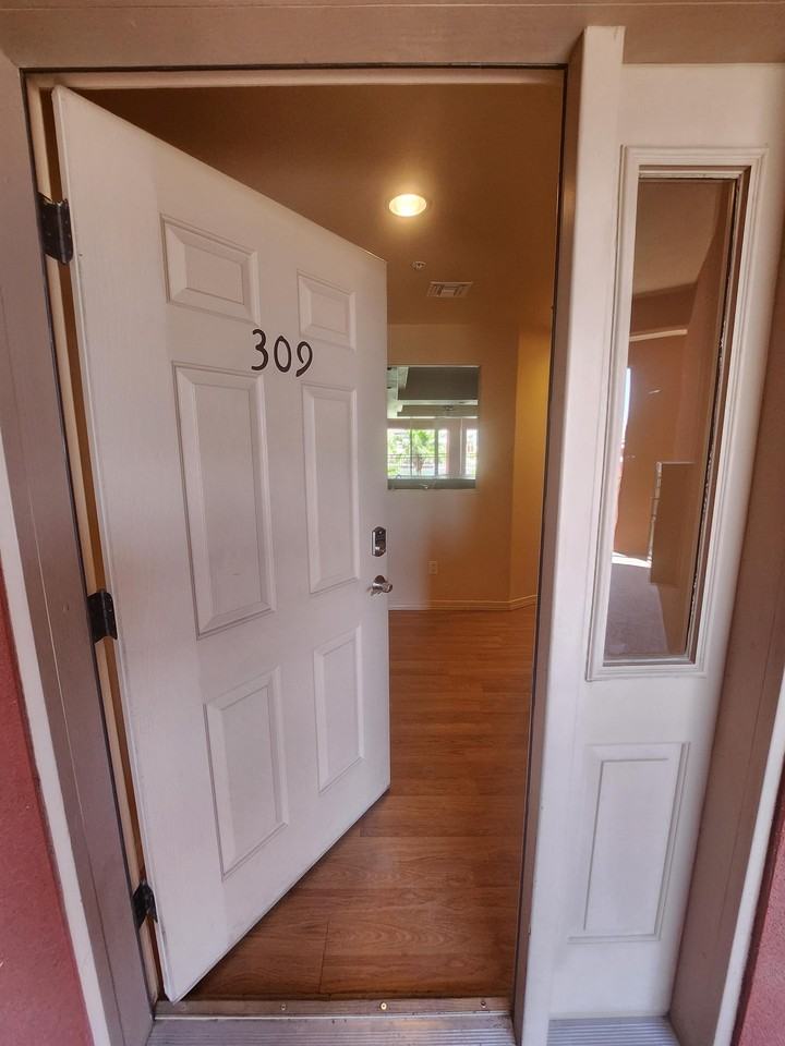 251 Moser Ave #1 - Photo 2 of 25