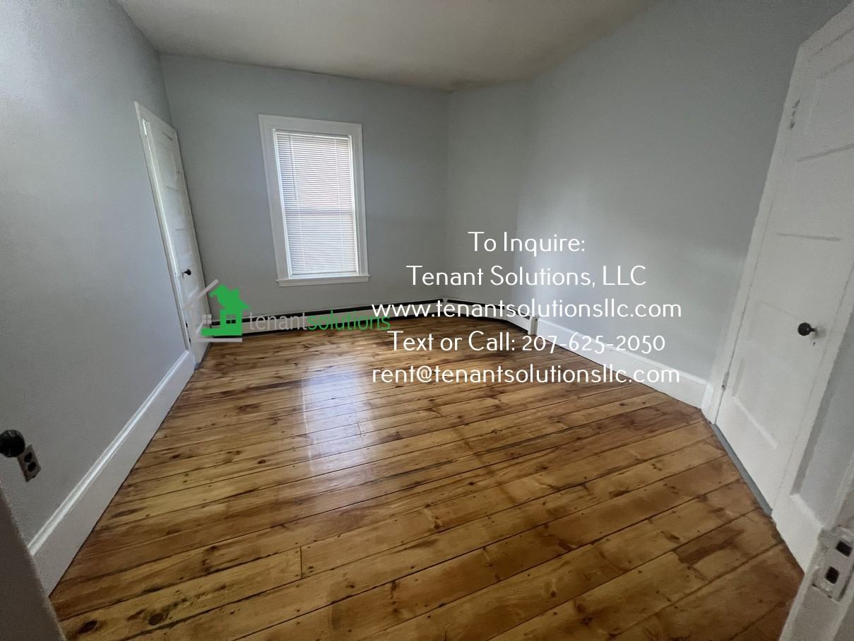 344 Hancock St #3L - Photo 3 of 15