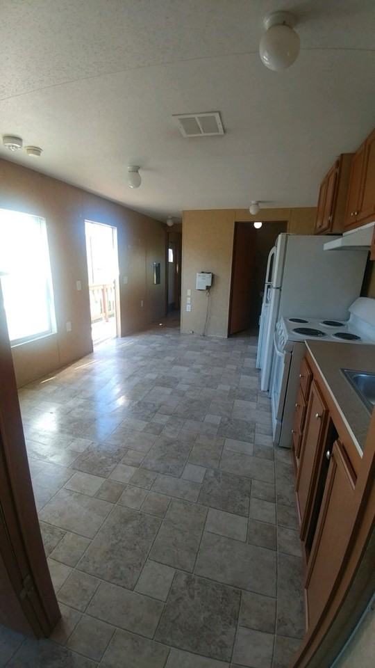 518A 33rd Ave Nw - Photo 2 of 7