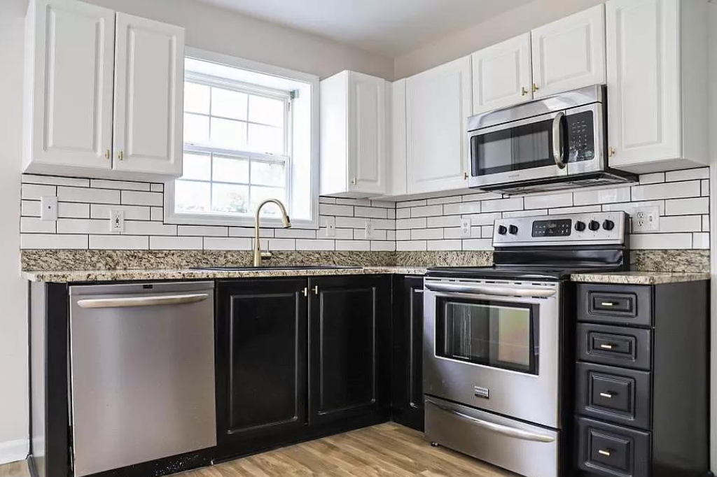 105 Fairview Lake Way #1 - Photo 3 of 17