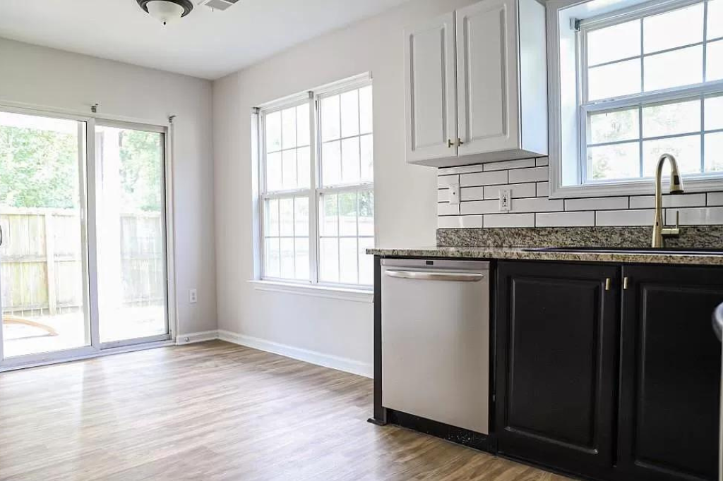105 Fairview Lake Way #1 - Photo 4 of 17