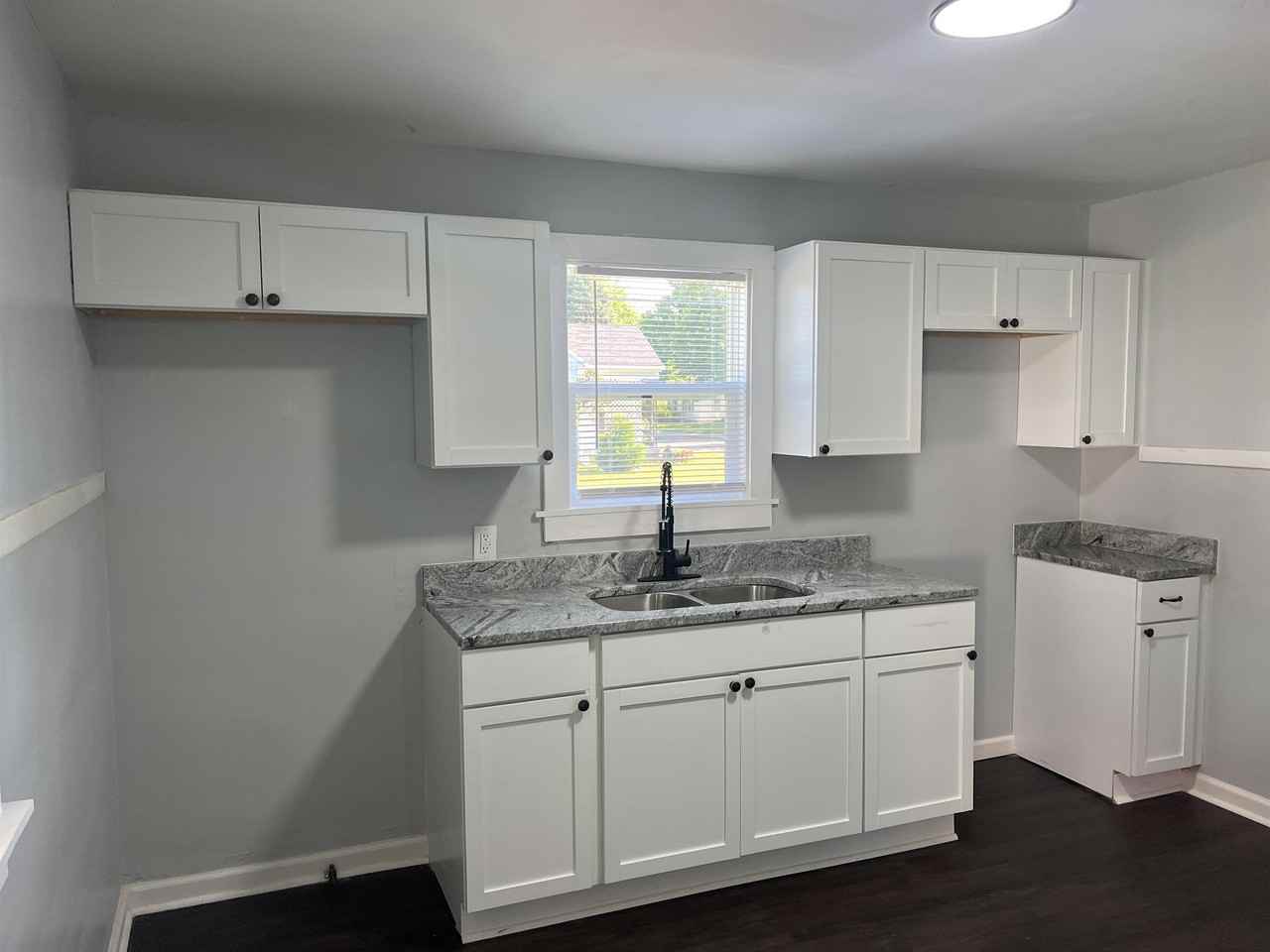 1318 N Exeter Ave #1 - Photo 7 of 15