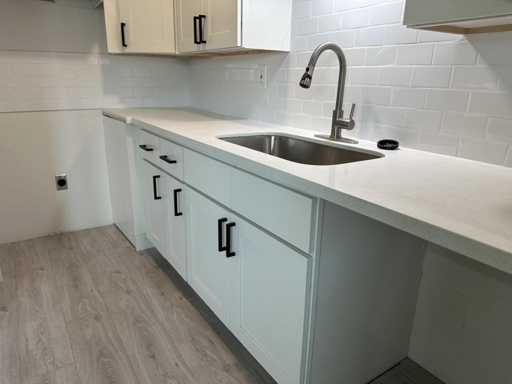 6811 Del Rio St - Photo 3 of 7