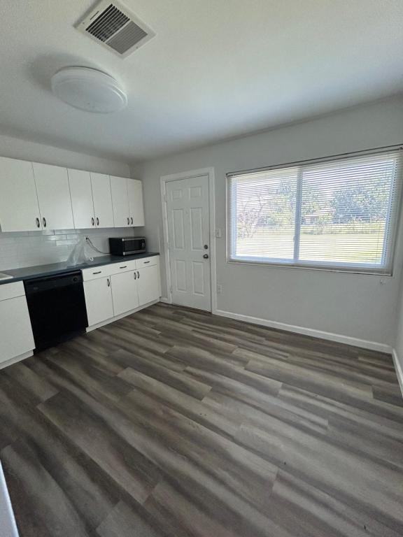 6106 Nw Ash Ave - Photo 6 of 16