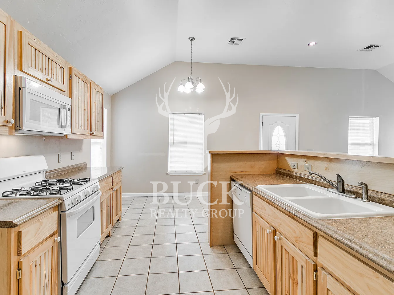 1201 Stansell Dr #1 - Photo 3 of 32