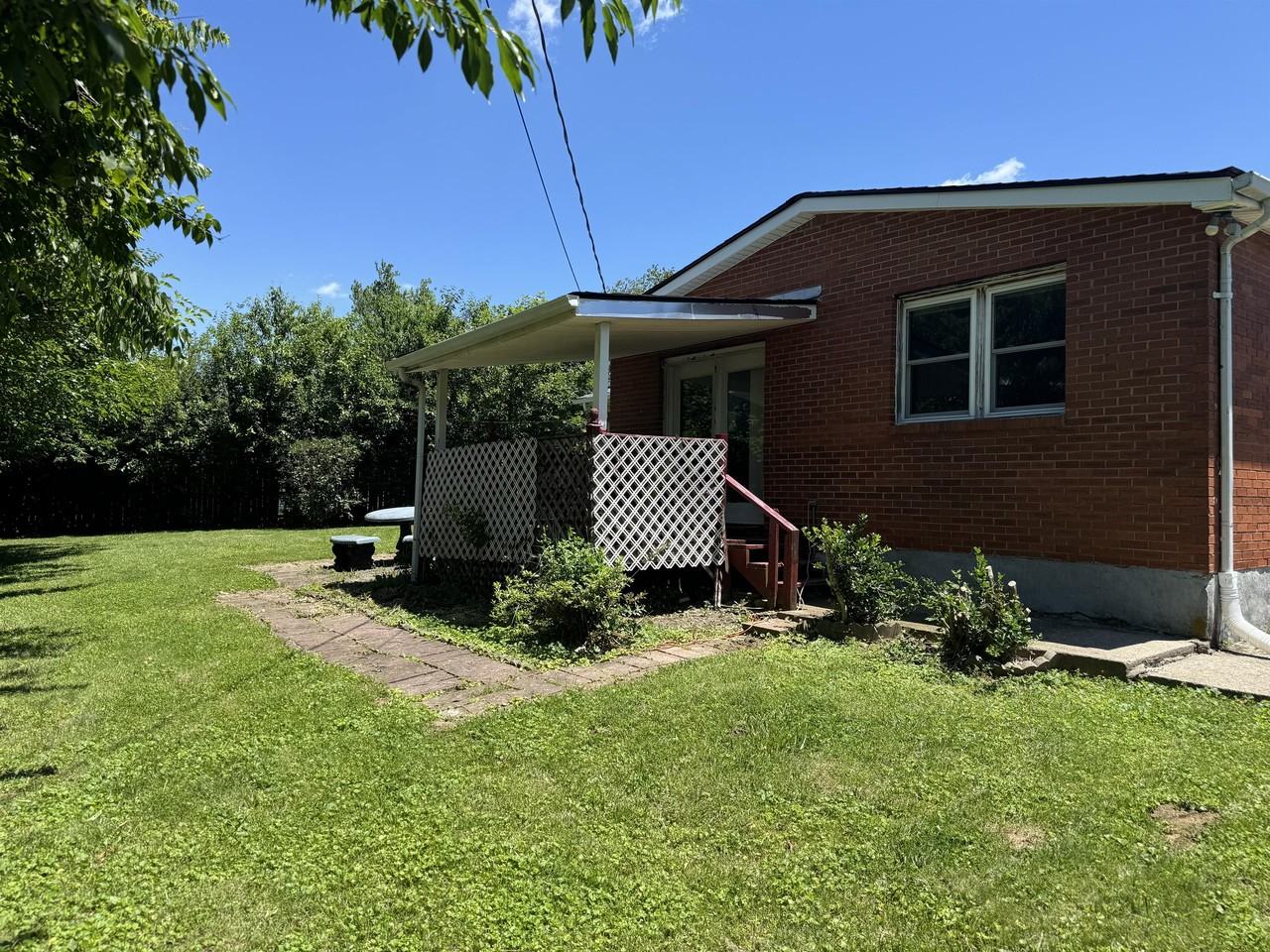 1939 Bedinger Ct #1 - Photo 7 of 28