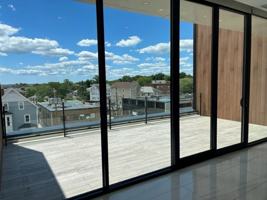 featured image of 229 Waterman St