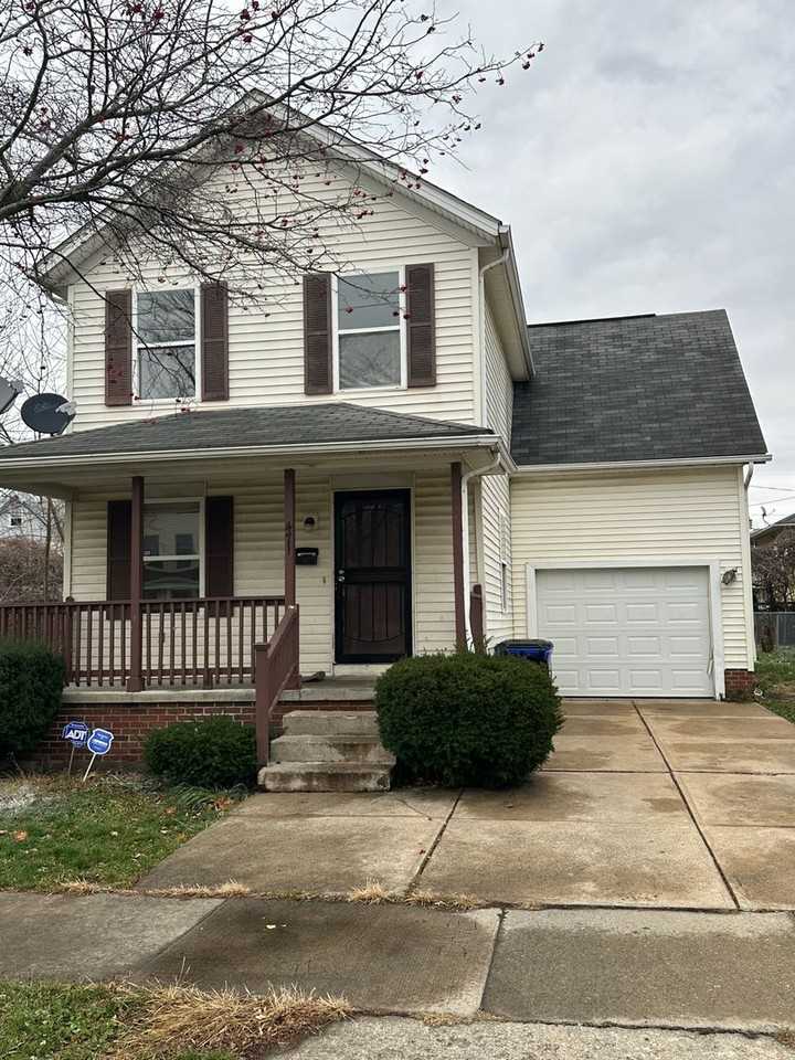 471 East 117th Street