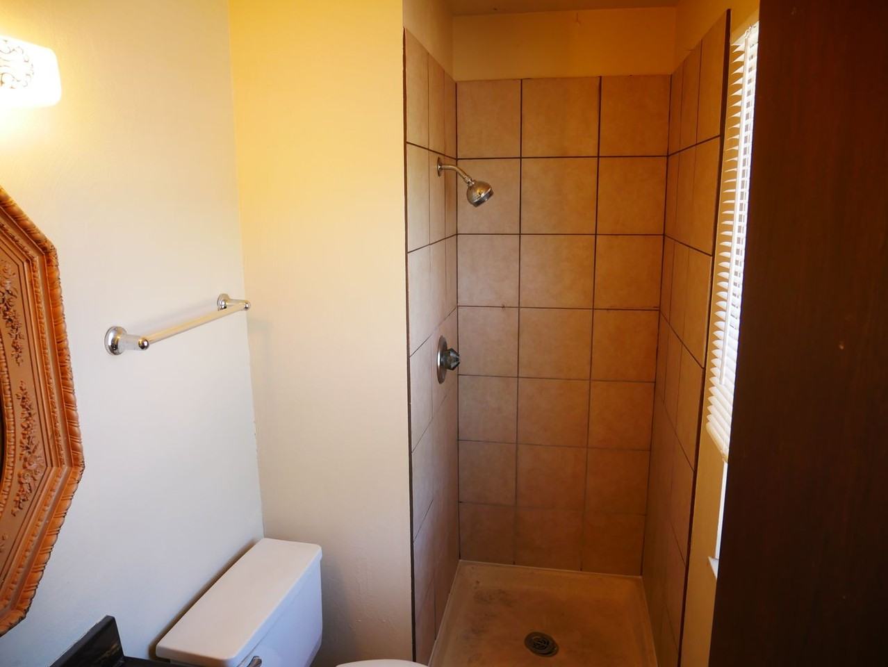 6615 Brook Park Dr - Photo 6 of 14
