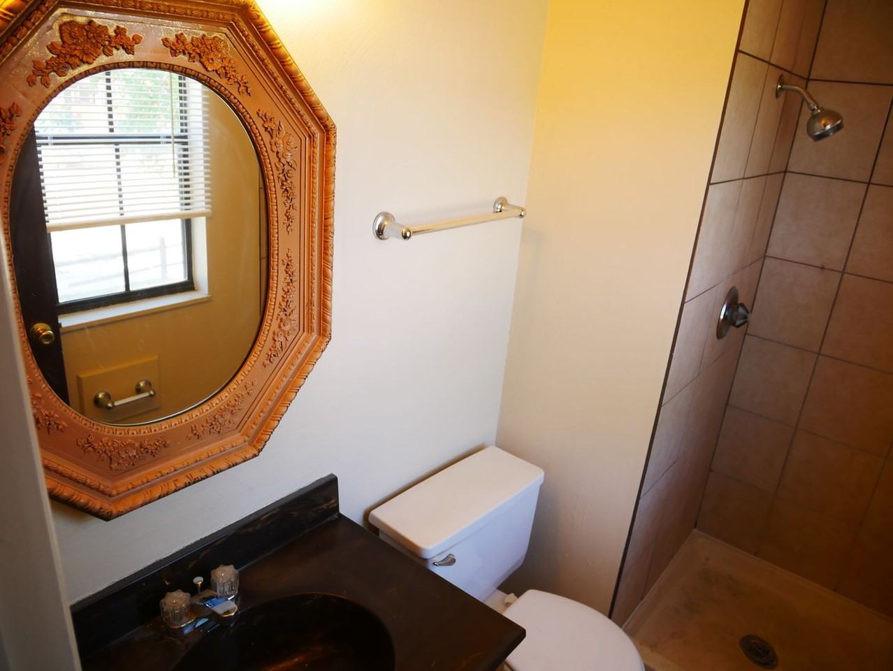 6615 Brook Park Dr - Photo 7 of 14