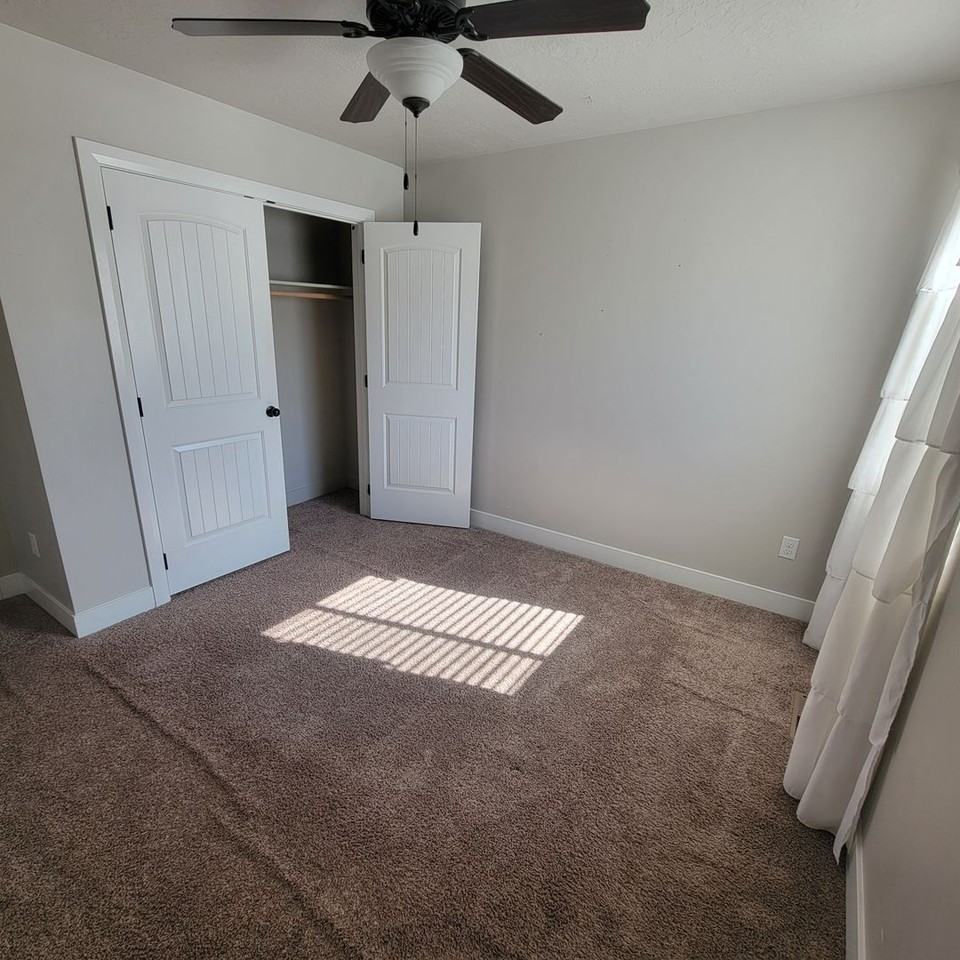 1677 N Main St #45 - Photo 6 of 23