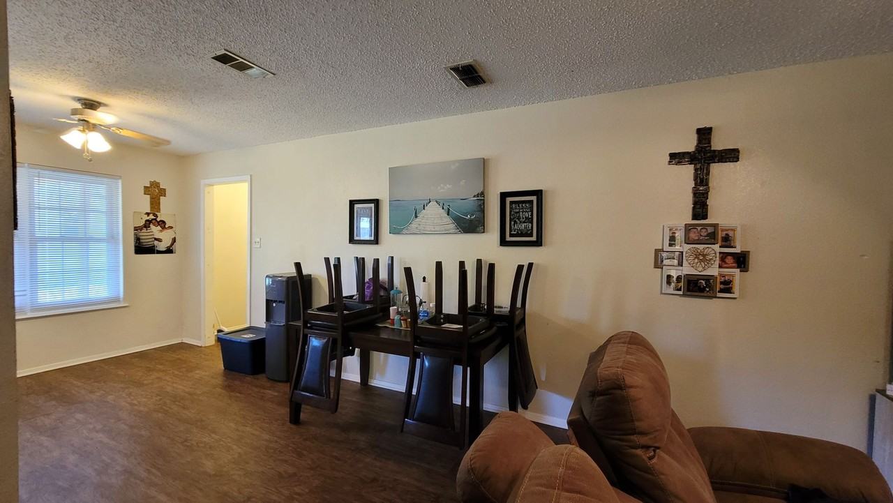 7410 Hickory Ave - Photo 3 of 15