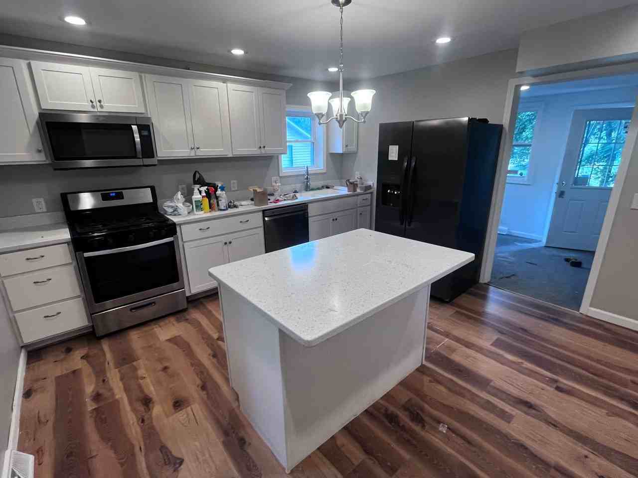 1321 42nd St - Photo 2 of 12