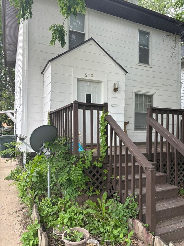 510 Baltimore St - Photo 5 of 9