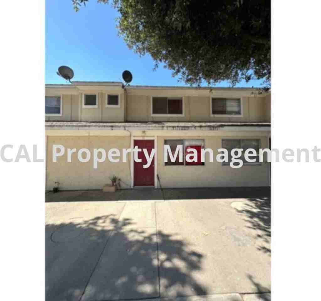 LUC - 209 N. THIRD ST - Photo 2 of 8