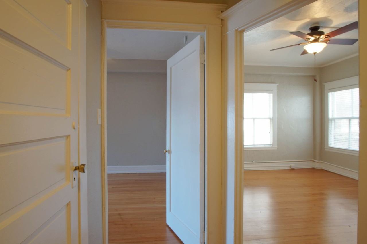 715 Sw King Ave #25 - Photo 2 of 14