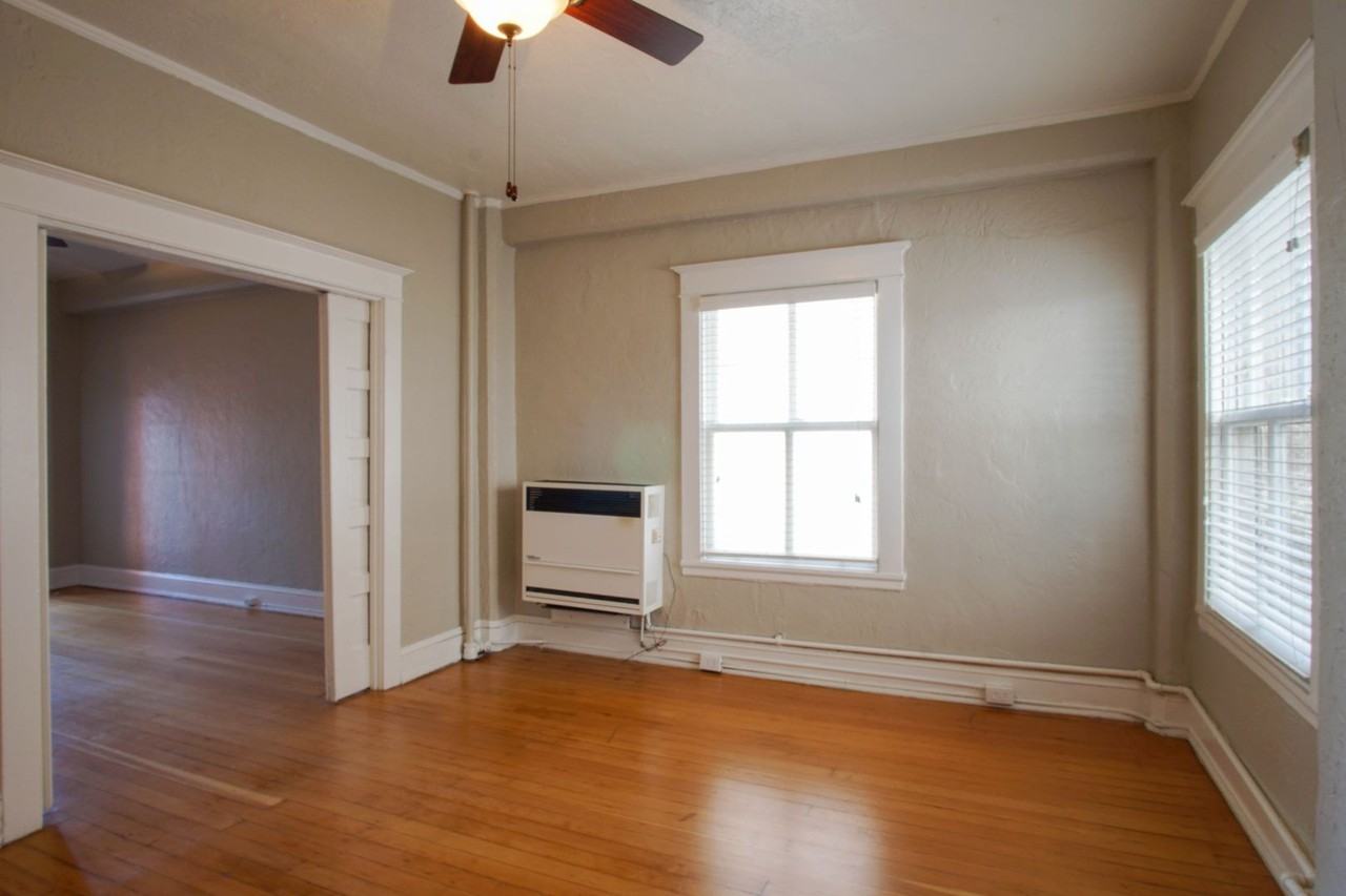 715 Sw King Ave #25 - Photo 3 of 14