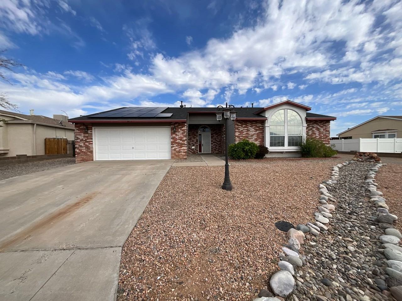 2413 Agua Fria Dr Ne, Rio Rancho, NM 87144 4 bedroom House Rental