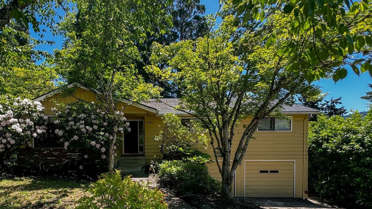 1216 E 29th Pl - Photo 3 of 22