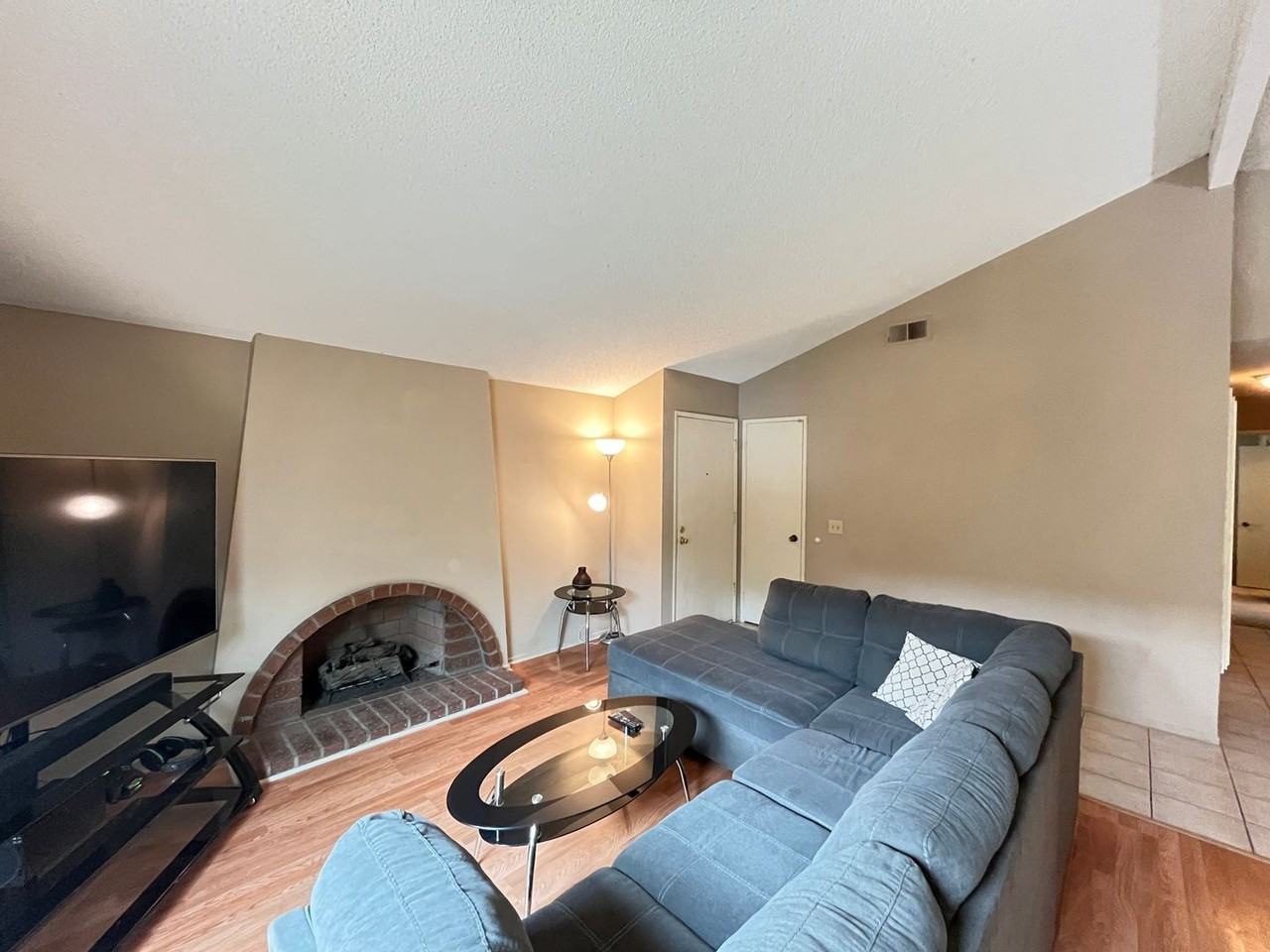 3565 Papaya Way - Photo 2 of 16