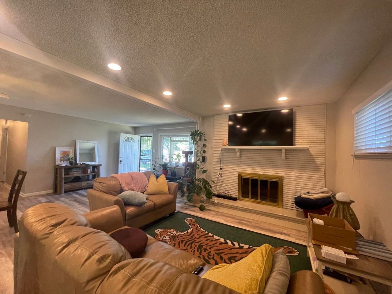 3080 S Fairfax St - Photo 6 of 31