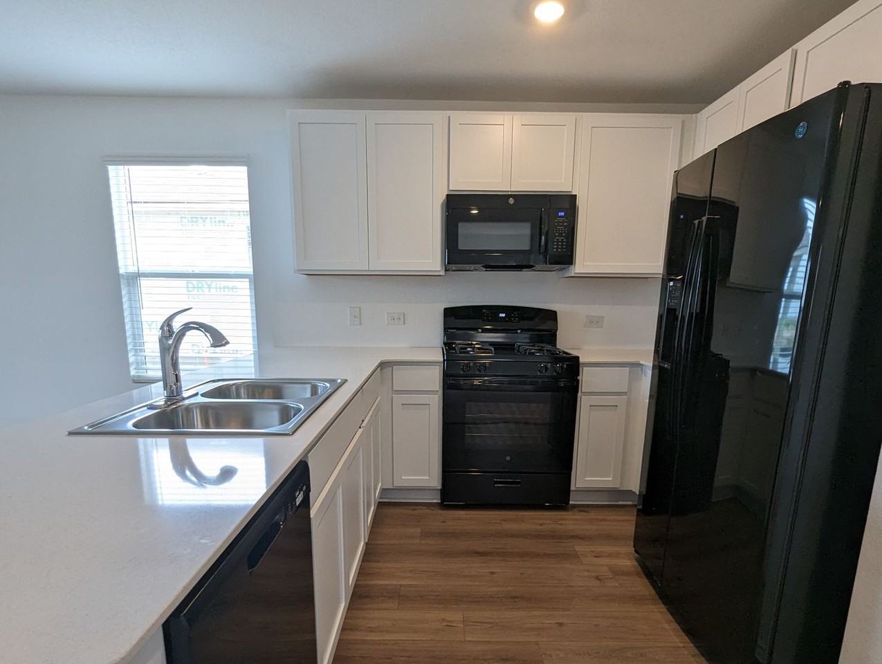 152 Avre Loop - Photo 5 of 24
