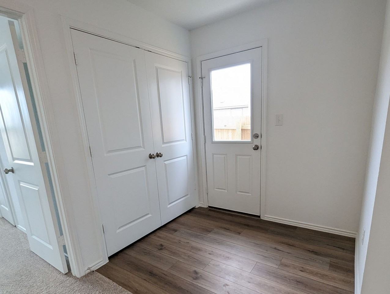 152 Avre Loop - Photo 7 of 24