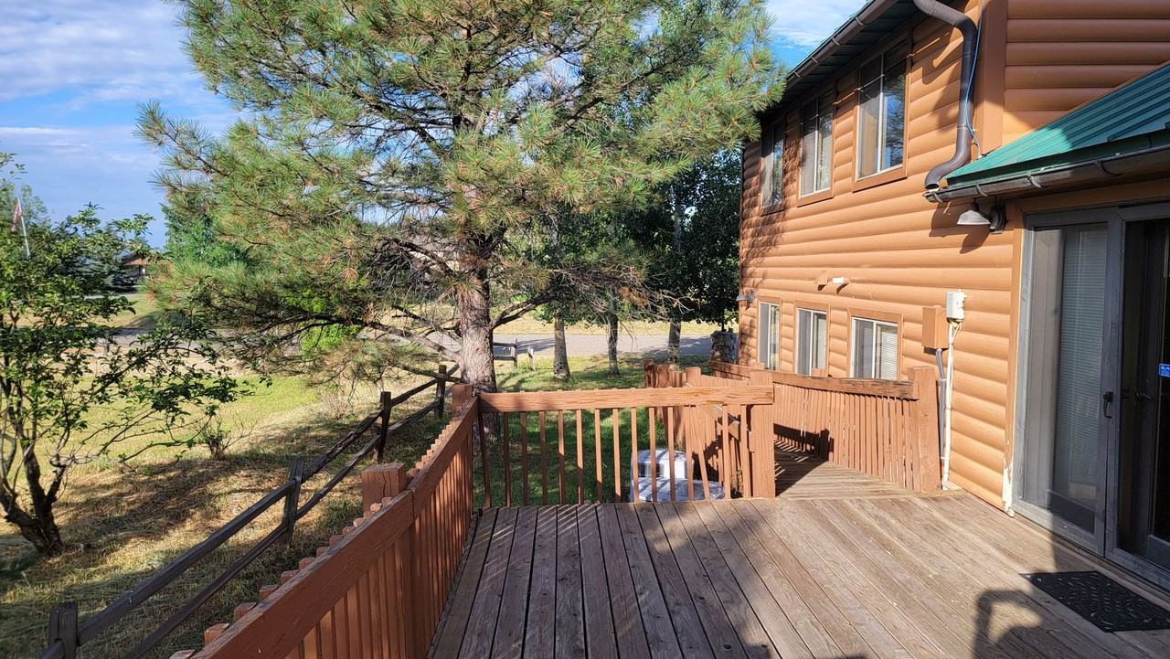 157 Laguna Pl - Photo 3 of 21