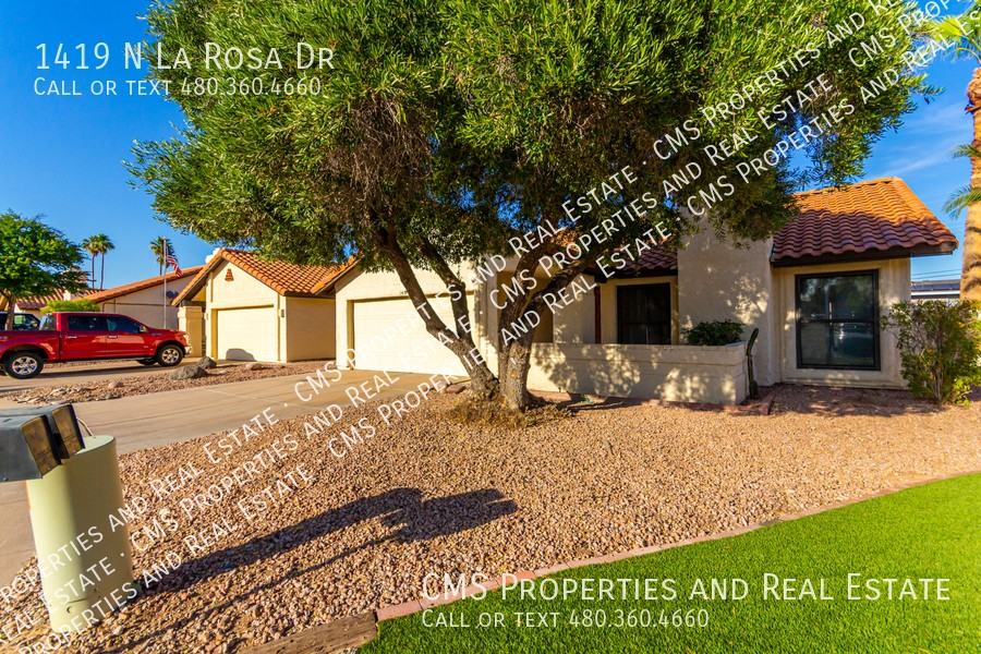 1419 N La Rosa Dr - Photo 2 of 33