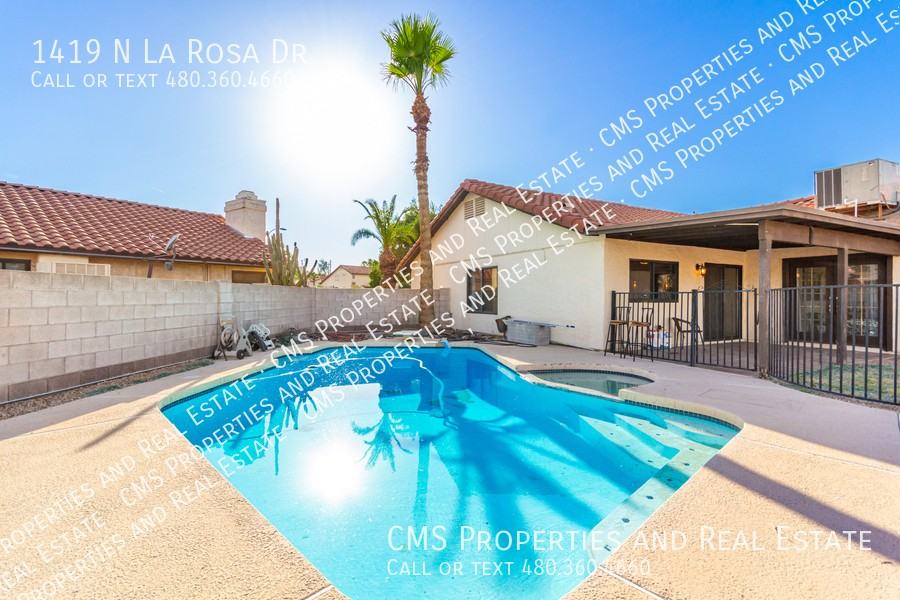 1419 N La Rosa Dr - Photo 3 of 33