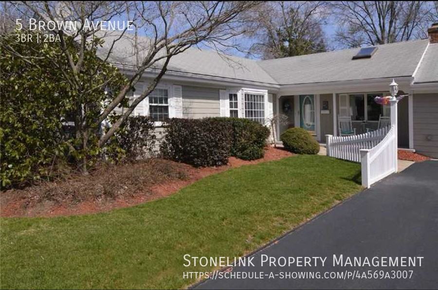 5 Brown Ave - Photo 2 of 31