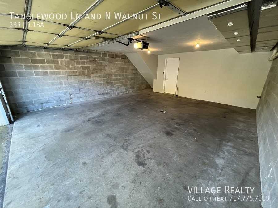 Tanglewood & N Walnut St - Photo 3 of 50