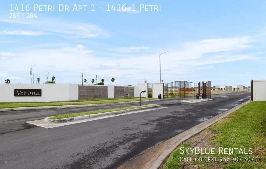 1416 Petri Dr Unit 1 - Photo 2 of 11