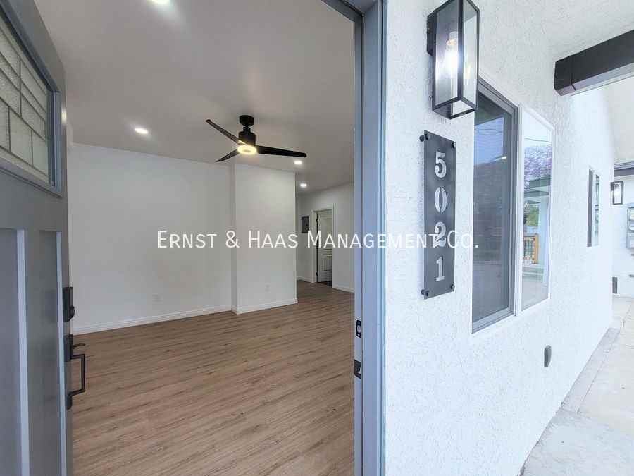 5021 Ashworth St - Photo 2 of 18