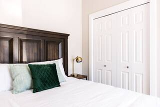 814 West Arapahoe Avenue - Photo 3 of 50