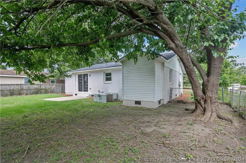 4701 Friar Ave - Photo 7 of 43