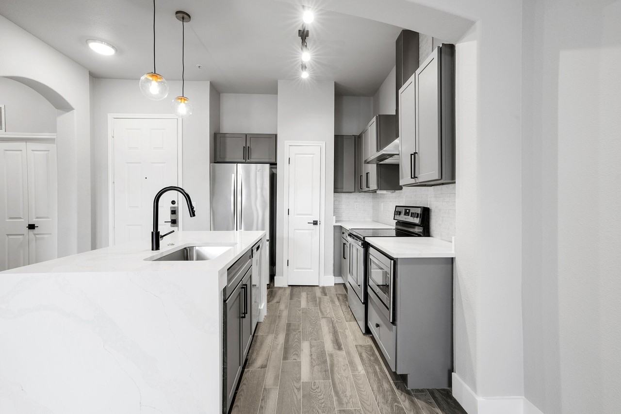 The Fitz - Photo 5 of 23