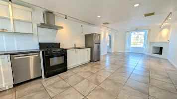 featured image of 72404 Cactus Dr #B