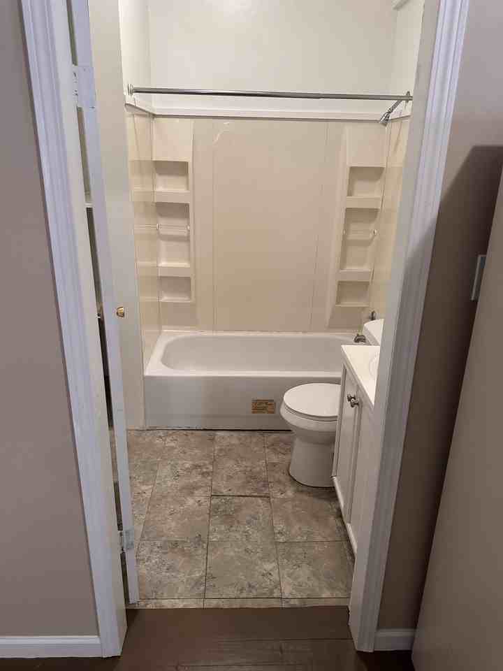 14413 Rippy Rd #B - Photo 6 of 8