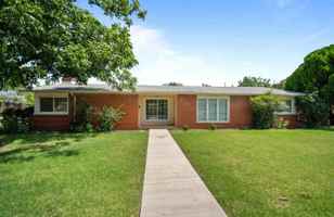 featured image of 3616 36th St #1