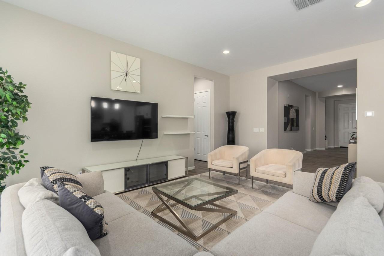 S 227th Way - Photo 5 of 14