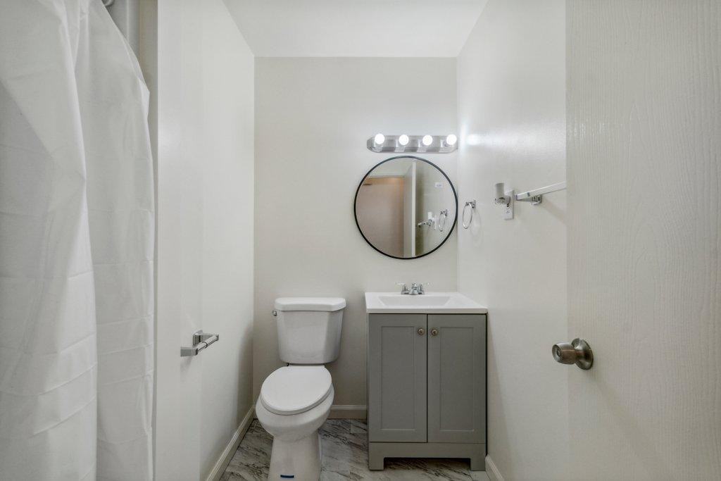 N Fremont Ave - Photo 2 of 11